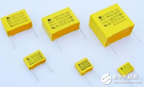 安规电容的工作原理