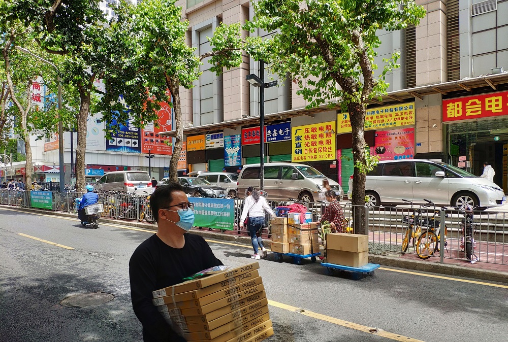 实地街访：复工一周后的华强北商圈