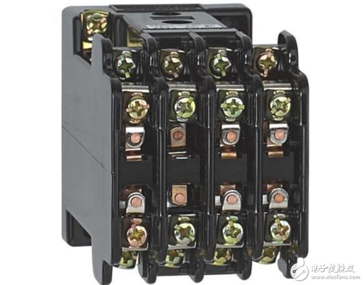 中间继电器的作用原理