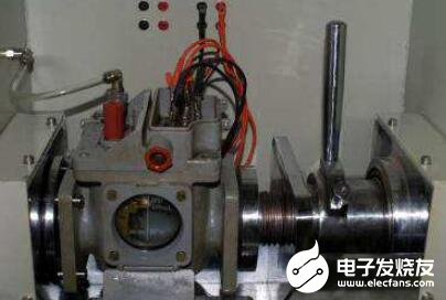 变压器轻瓦斯发讯原因_变压器轻瓦斯发讯处理方法
