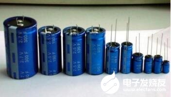 双电层电容器和赝电容器区别