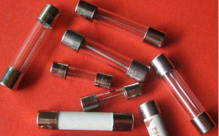 保险丝用玻璃管制作的原因分析