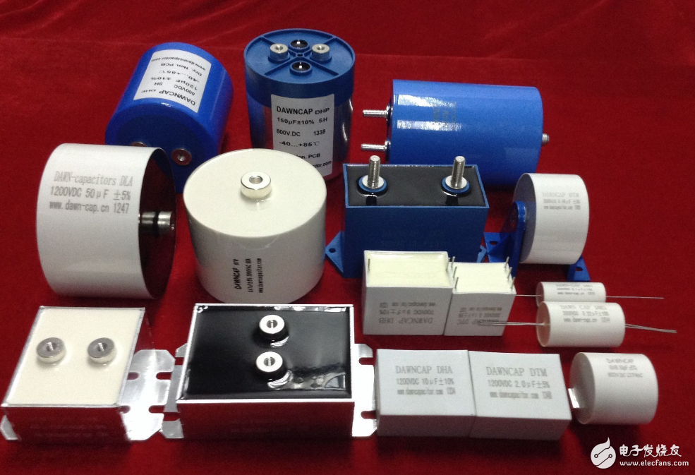 电容器的作用及原理