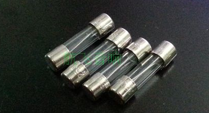 保险管怎么区分慢熔和快熔 哪种性能比较好