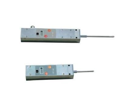 容栅传感器的工作原理及特点