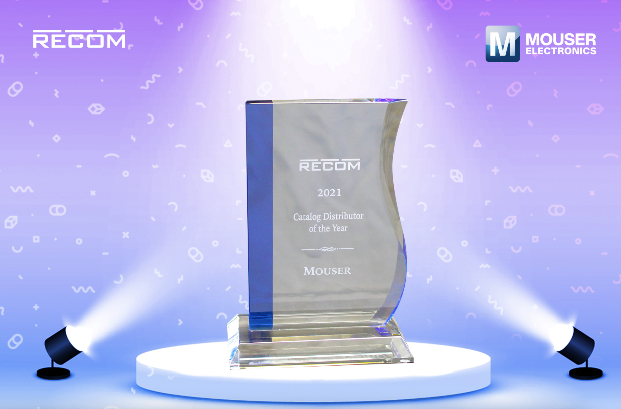 贸泽荣获2021年度RECOM目录分销商奖表彰在NPI和客户增长方面的突出表现