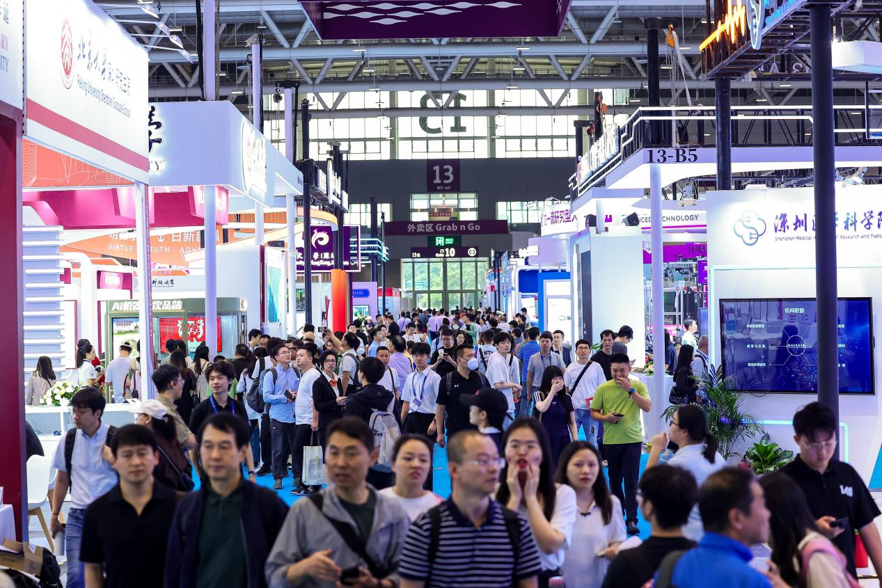 高交会省市科技展区规模阵容双创纪录