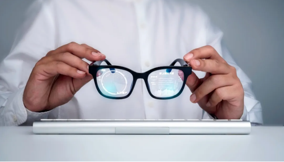 AI眼镜低功耗技术探秘：Always-On架构与能效优化策略