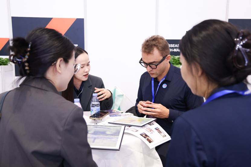 抢占Micro LED产业化风口！2026深圳国际全触与显示展汇聚四大应用领域核心买家，助力企业率先突围